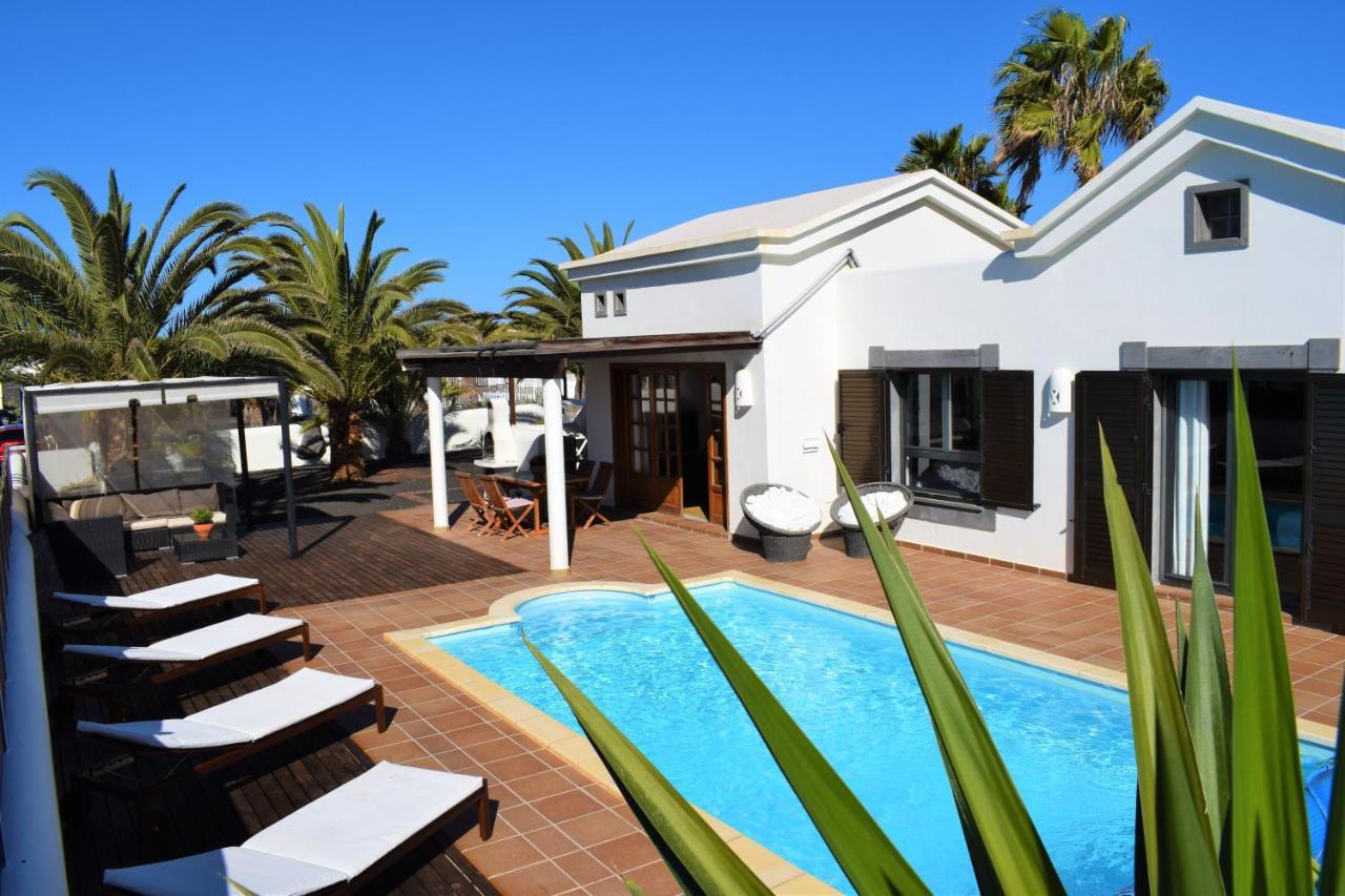 Villa Alai. Privacidad. Piscina Climatizada. Wifi. Tv Cable. Playa Blanca  Exterior photo